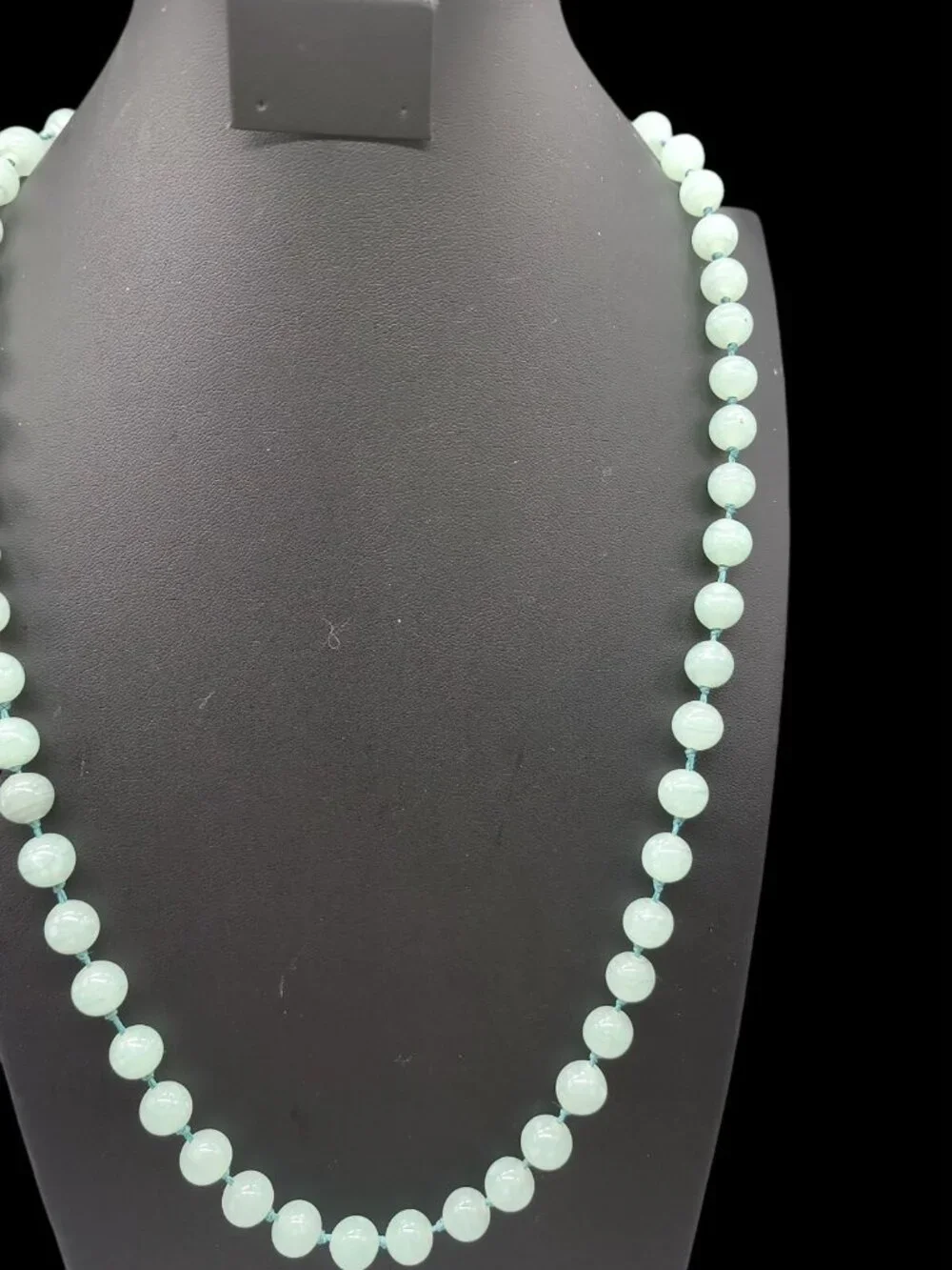 Vintage Les Bernard Signed Jade Bead Necklace Hand Knotted Barrel Clasp 34" - Picture 3 of 12